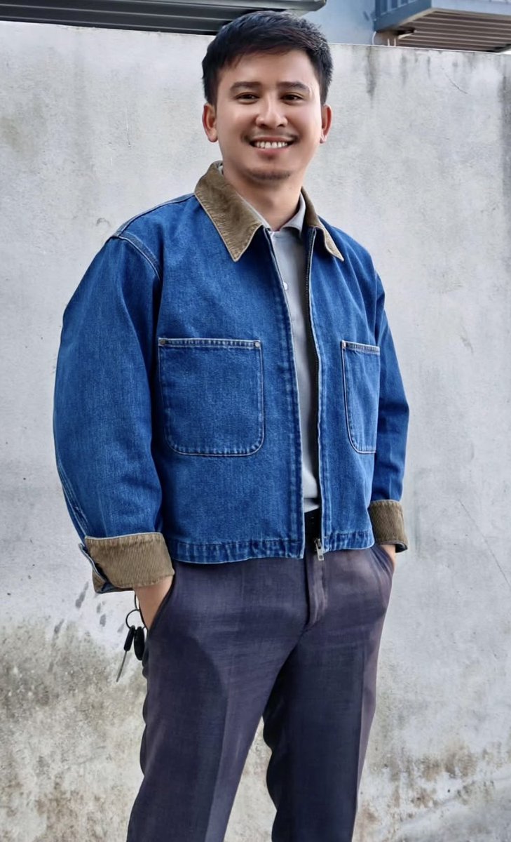 uniform men police suit tweet media