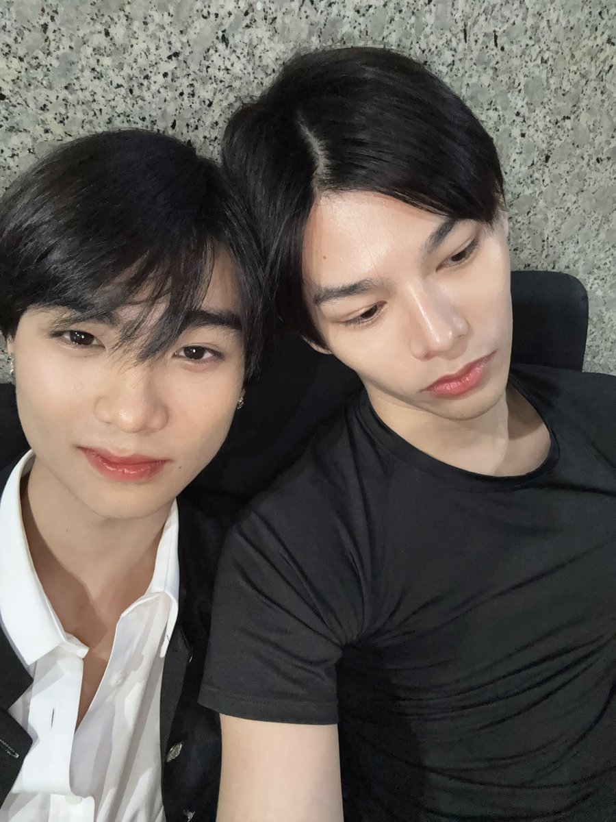 🐦⬛ The Crow Club 🖤 Problems? We’ve got this. 🖋 tweet media