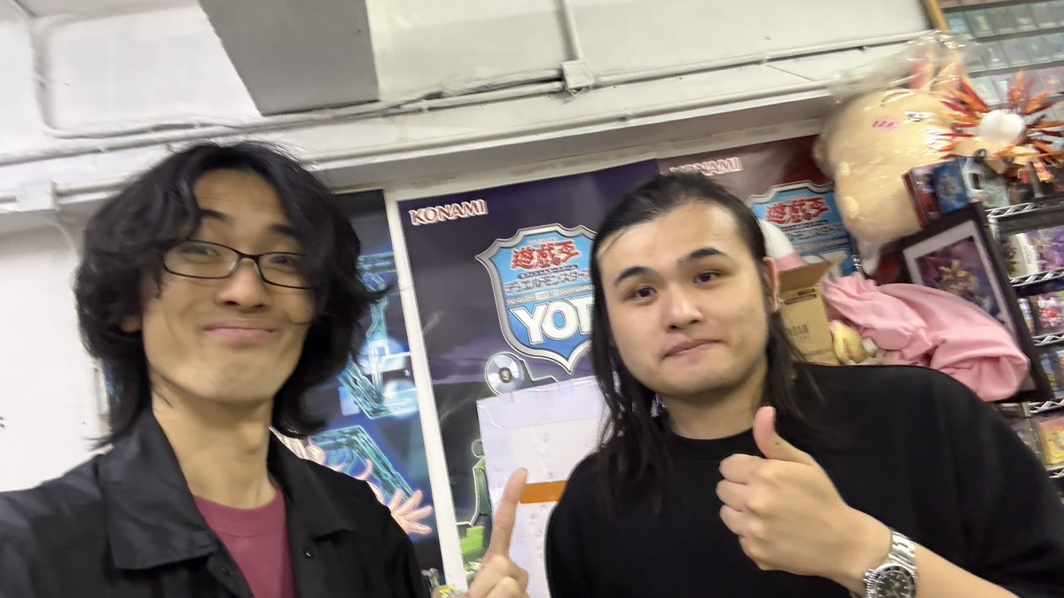 AnoYusei's tweet photo. #YOT のジャッジと再会🤝‼️
めちゃくちゃお世話になりました‼️
ナイス遊戯王‼️

#世界で遊戯王 https://t.co/GaCSH76oED