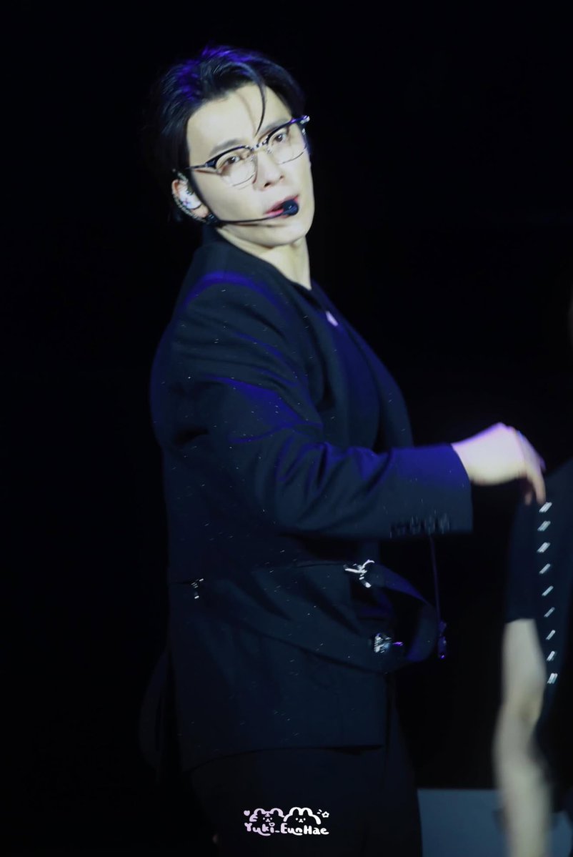 𝗦𝗵𝗮𝗹𝗲💙동해☀️ tweet media