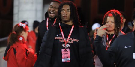 alexgleitman's tweet photo. #OhioState is set for a monster recruiting week. Top prospects preview their upcoming trips to Columbus https://t.co/B0mf9GWgSc https://t.co/T6zgmAoaxf