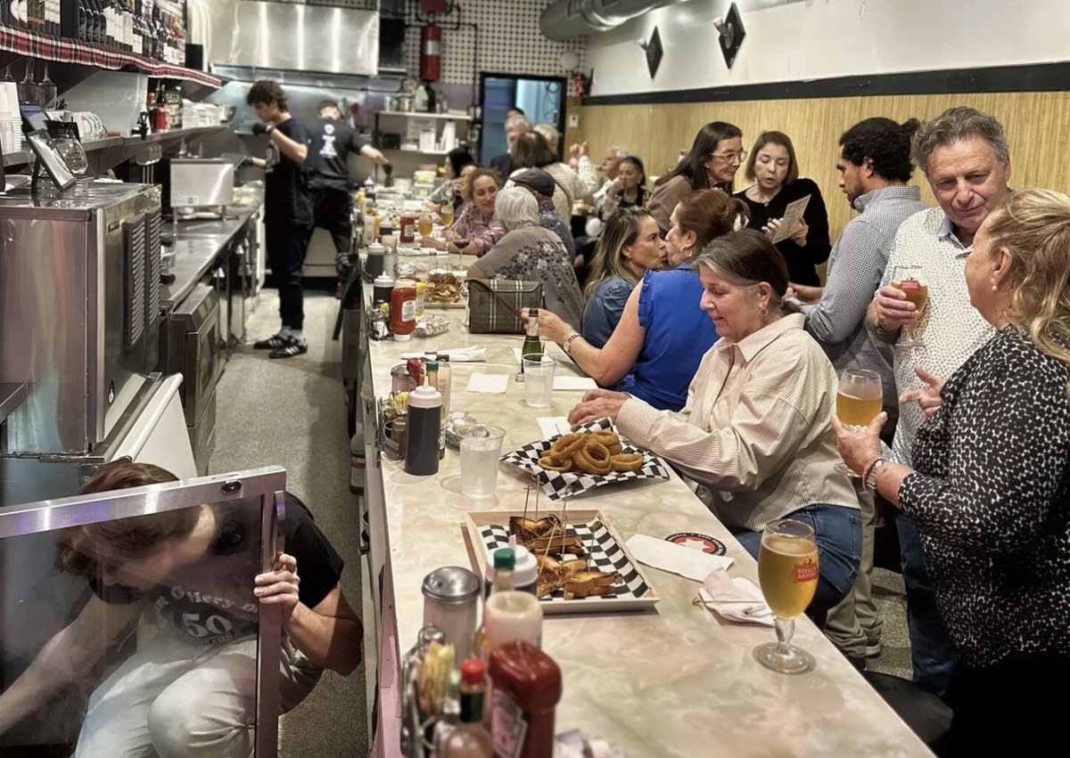 Islander News tweet media