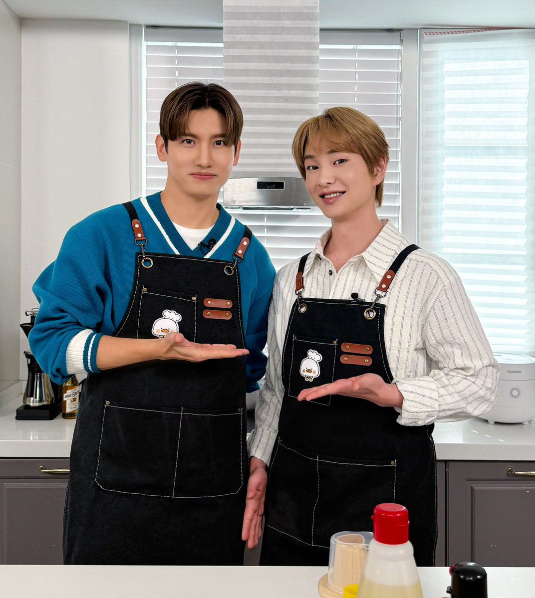 덕밥집 tweet media