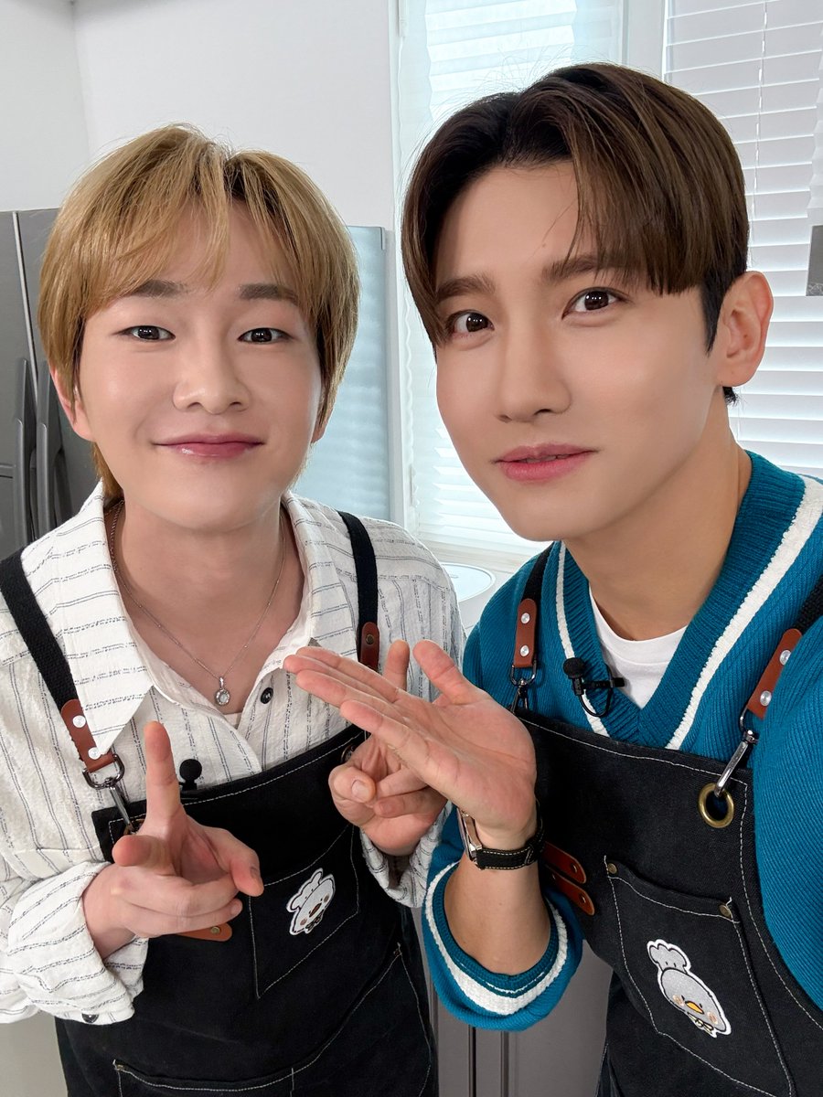 덕밥집 tweet media