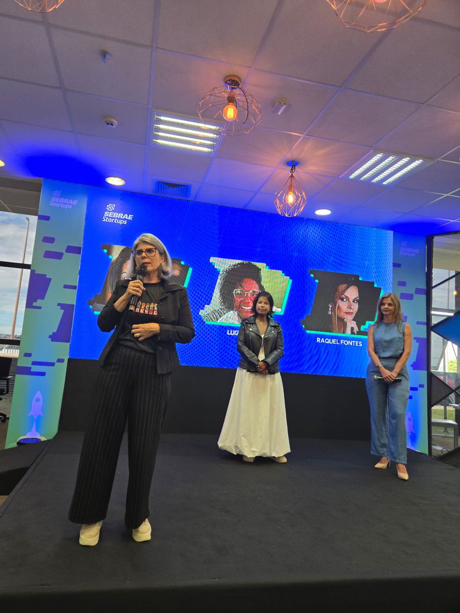 Meninas.comp tweet media
