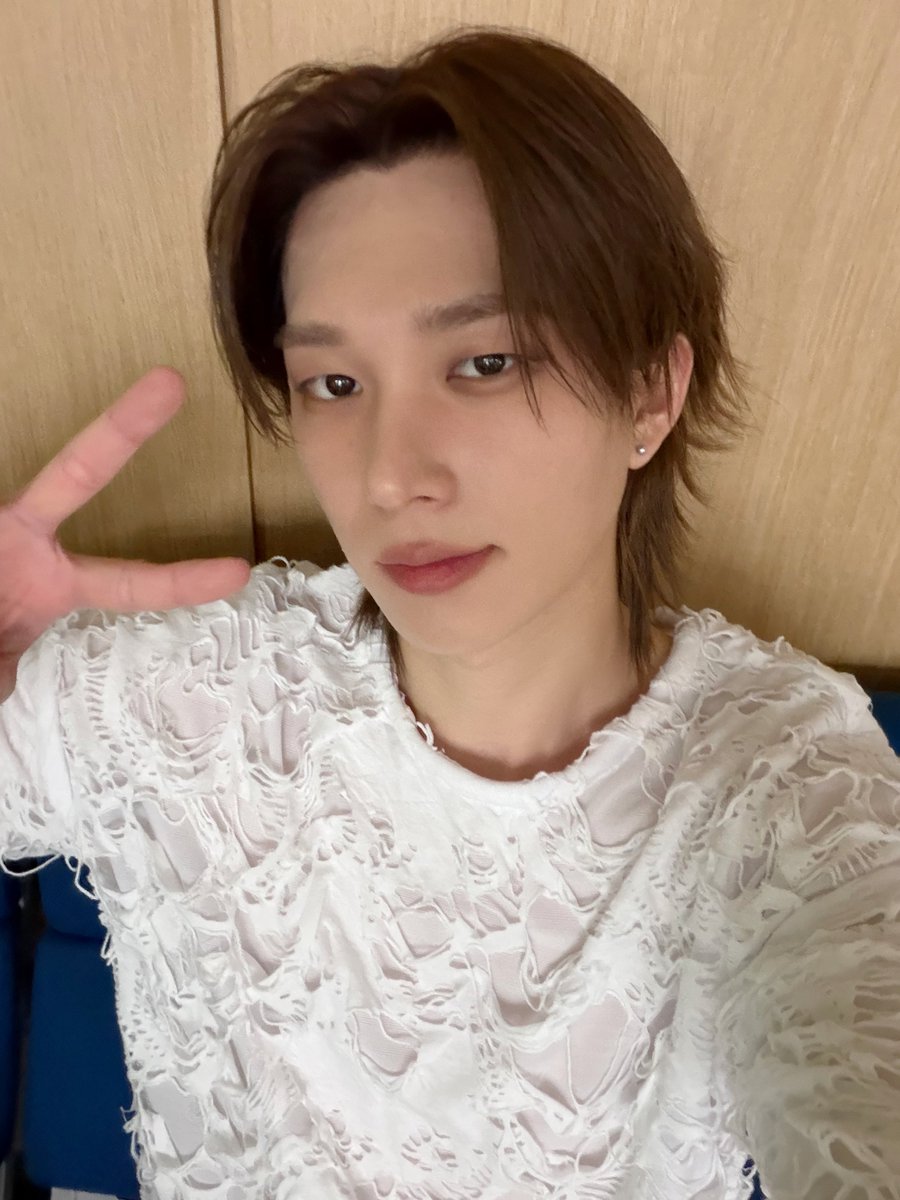 P1Harmony tweet media