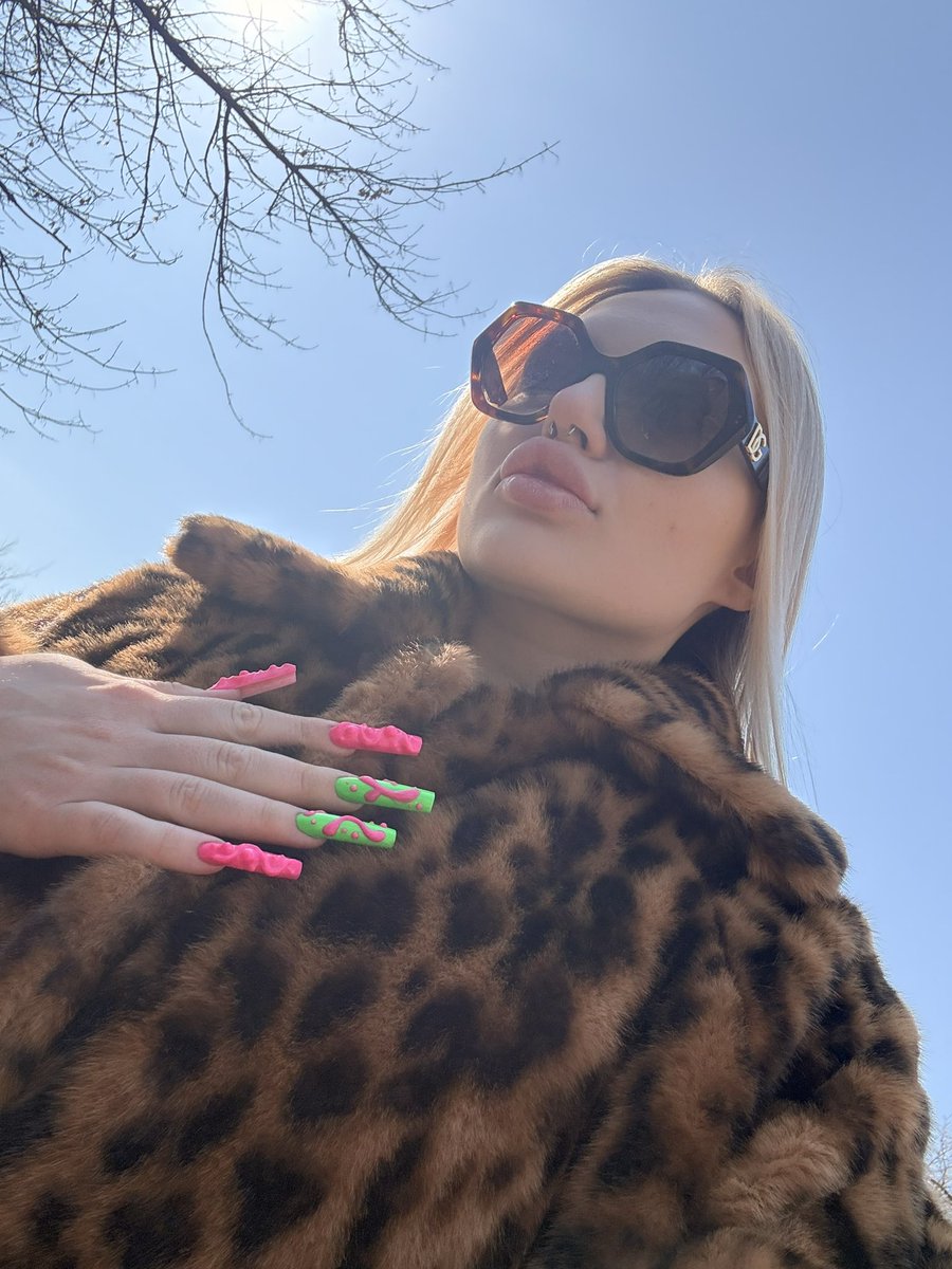 катя (пикми) соска tweet media