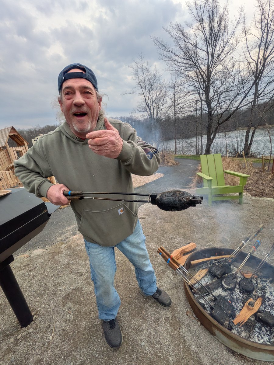 GeaugaParks's tweet photo. Naturalist Trevor's "Campfire Cooking: Pie Irons" program proved both engaging and delicious at Beartown Lakes Reservation yesterday! Thanks to program volunteer Jen Jeromin for snapping these wonderful pictures while she helped. https://t.co/NeU3wNIiRP