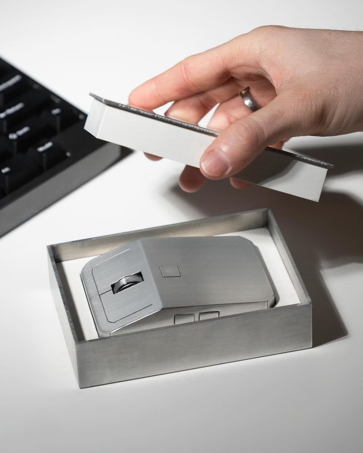 Ilya · イリア tweet media