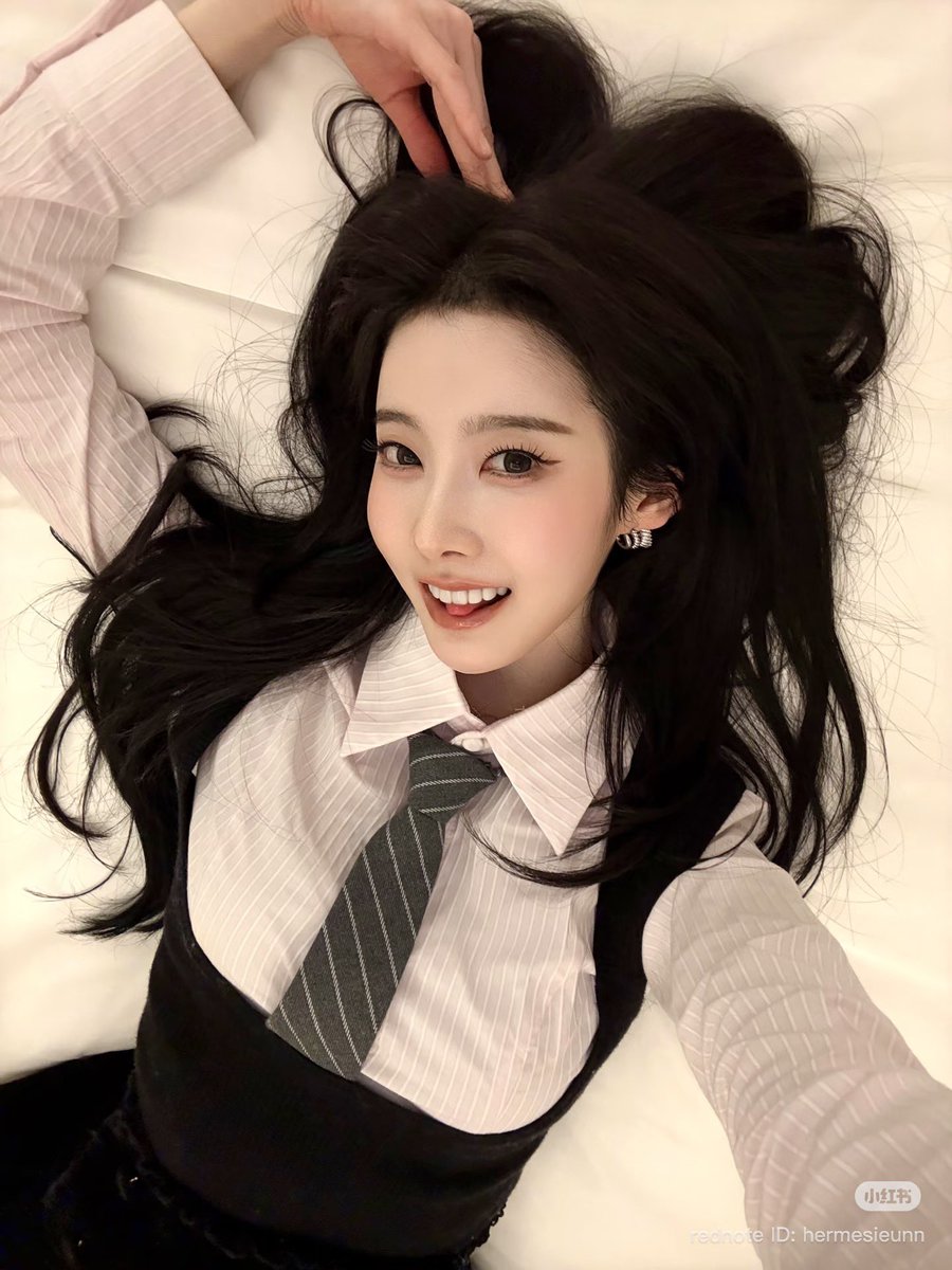 냥 🍞 tweet media