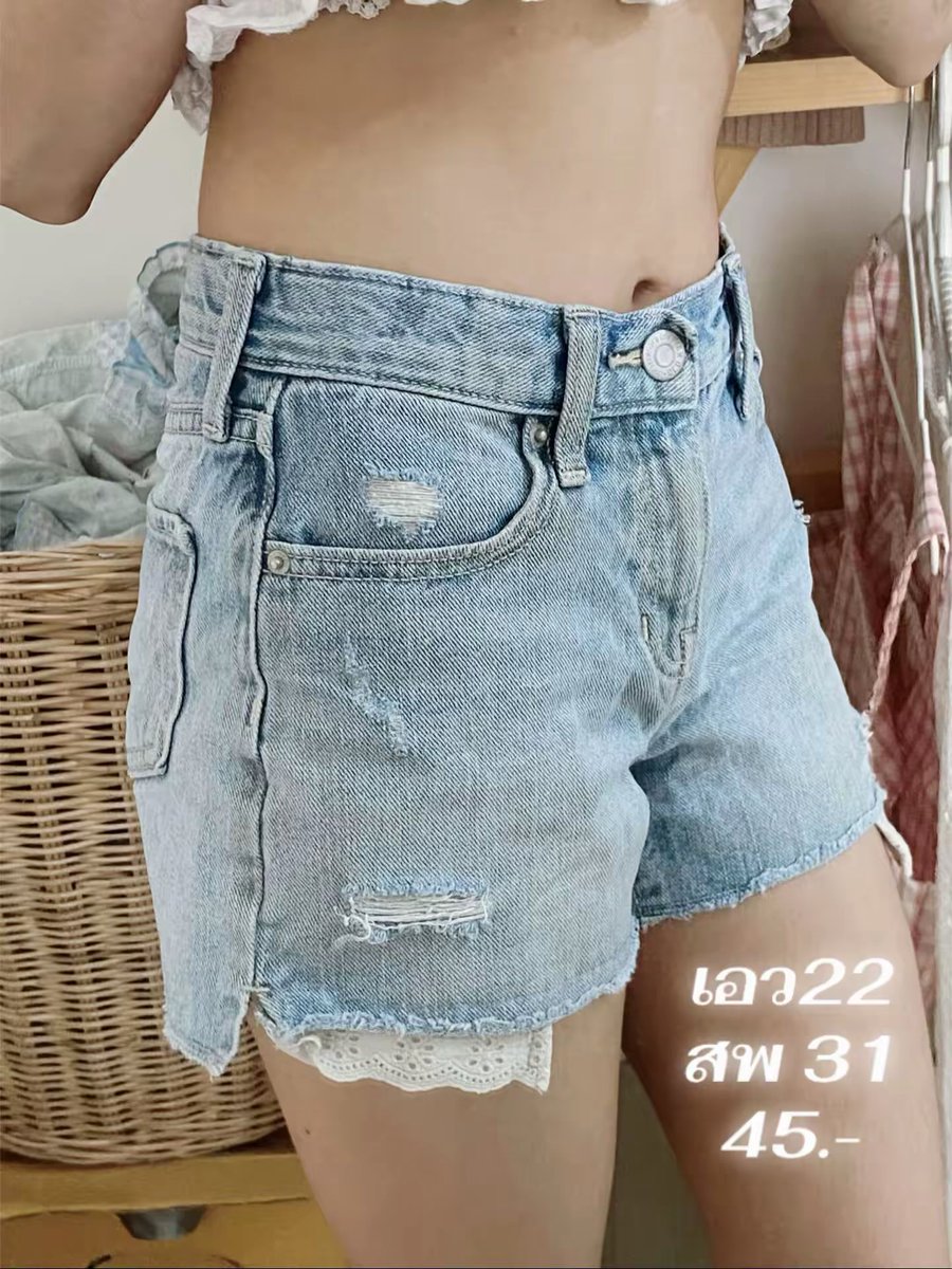 wiiwa___'s tweet photo. 📦ค่าส่ง 39.- (หก/ทท+20) 📦

#ส่งต่อเสื้อผ้ามือสอง #ส่งต่อเสื้อผ้า #โล๊ะตู้เสื้อผ้า #โล๊ะตู้ #ส่งต่อเสื้อผ้ามือสองสภาพดี https://t.co/vKv8c1f4te