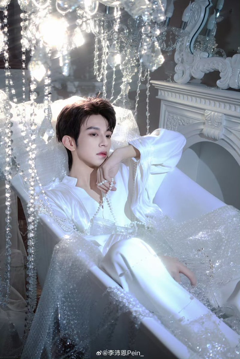 ʟɪᴛᴛʟᴇ ᴡᴀᴠᴇꜱ°o.O tweet media