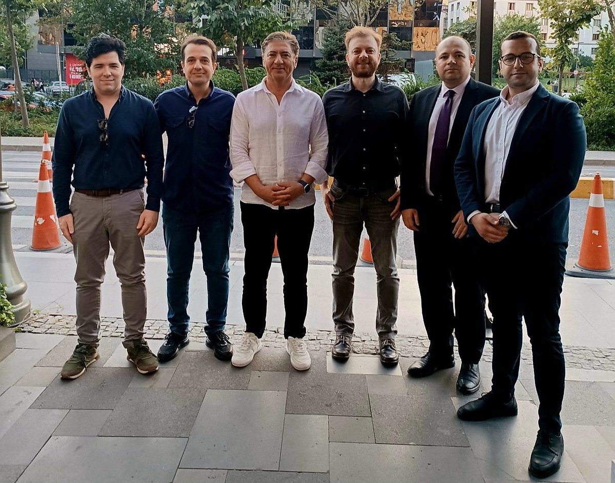 Naz Walter tweet media