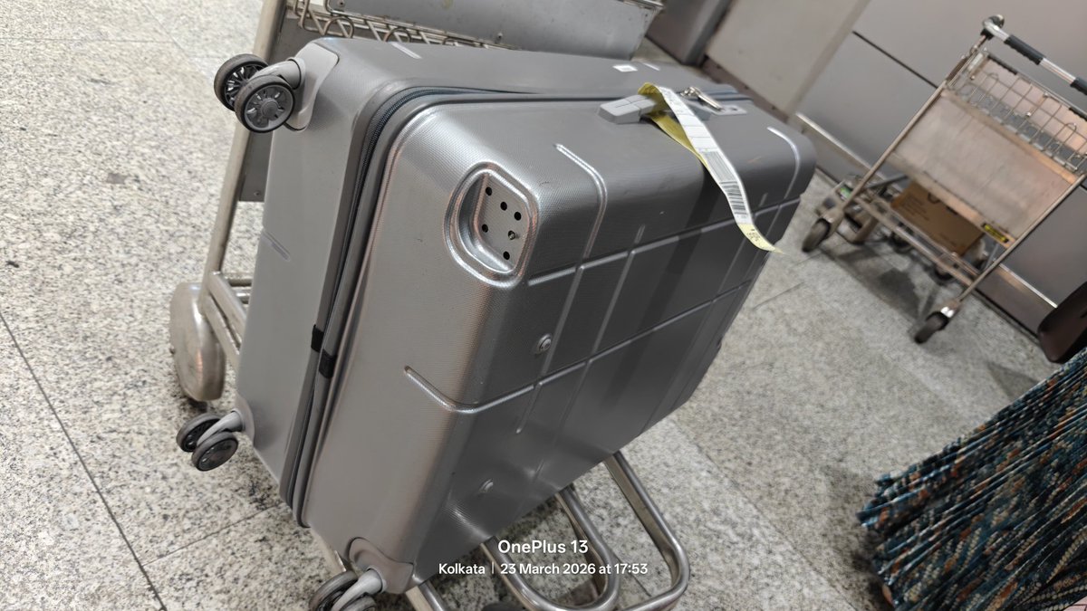 titask9's tweet photo. @IndiGo6E my trolleybag,which was checked in at Delhi in perfect condition for 6E 6711 today, paying additional luggage charge, was found significantly damaged when it arrived here on the conveyor belt in CCU. 
Your ground staff are refusing to file a PIR .
Kindly address this. https://t.co/EjX7o65Upj
