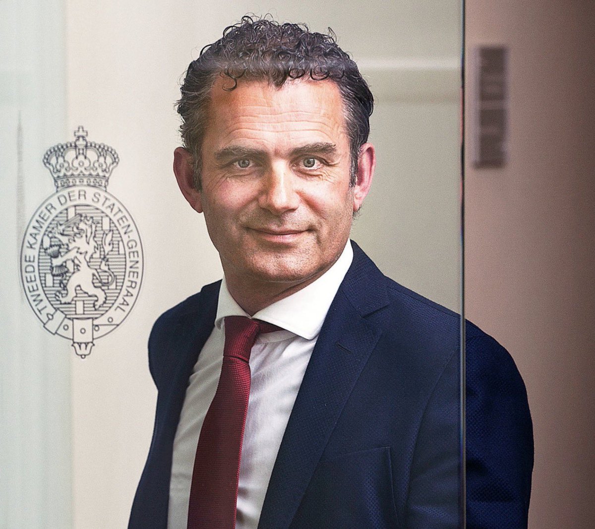 Tom van der Lee tweet media