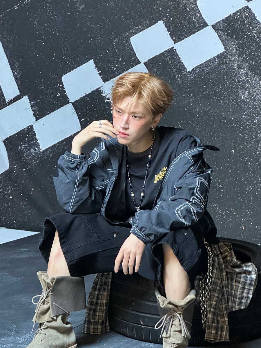 먼지☁︎ tweet media