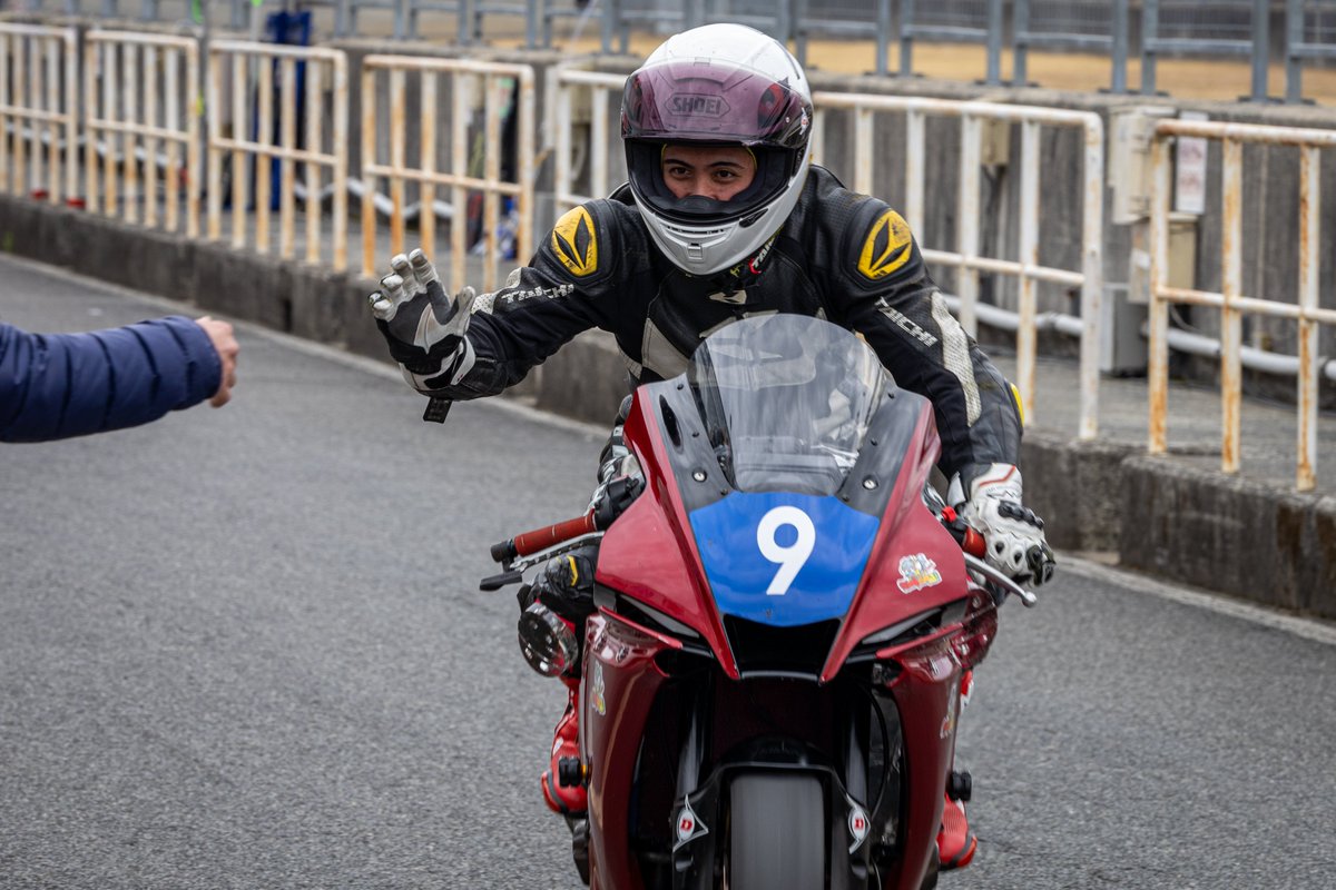 漆黒＠やまさん📸 tweet media