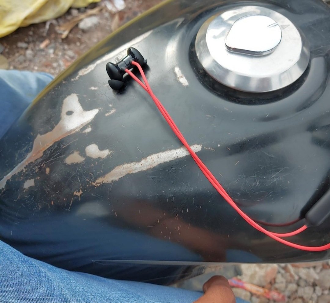 rhnghosh1's tweet image. Fix pending customer issues before selling new ones.
@OnePlus_IN @OnePlus @oneplus_global @oneplus_support
@PeteLau @robinliuoneplus @Vikas_AGL
#OnePlusFraud #FraudAtEveryLevel #FraudAtCeoLevel #CustomerHarassment #WarrantyScam #BoycottOnePlus