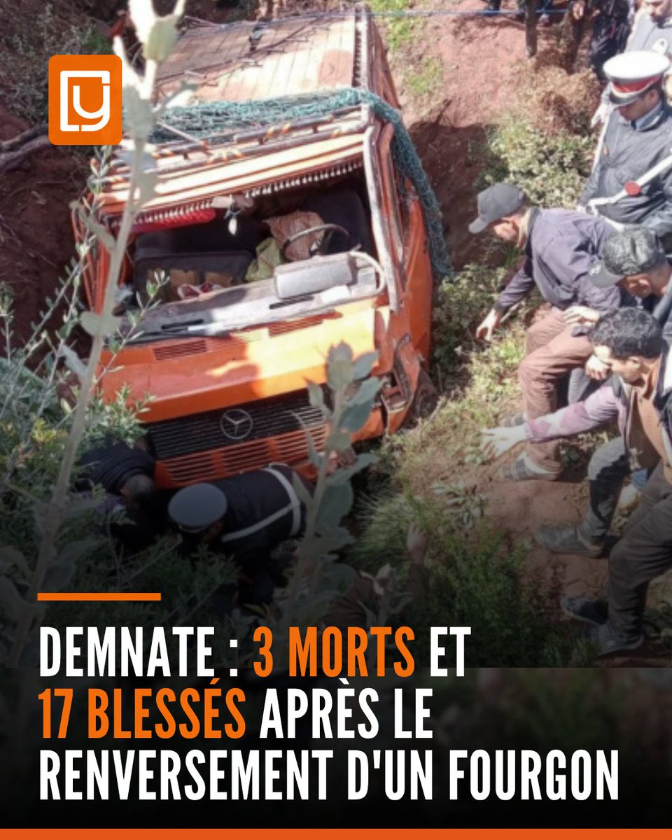 yabiladi_fr's tweet image. Trois personnes ont été tuées et 17 autres ont été blessées à des degrés divers, lundi matin, lorsqu'un fourgon de transport s'est renversé dans la zone de Sidi Boulkheir Iwariden, près de Demnate 💔
yabiladi.com/articles/detai…

#Demnate #Accident #Urgence #Maroc #Actualité
