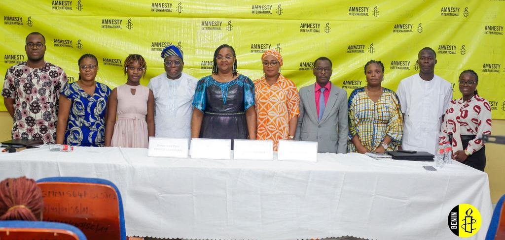 Retour sur notre panel – JIF 2026

Ce samedi 21 mars 2026, le Comité Genre et Diversité d’Amnesty International Bénin a réuni une centaine de participant·e·s autour du thème : « Droits. Justice. Action. Pour TOUTES les femmes et les filles : défis et perspectives au Bénin ».