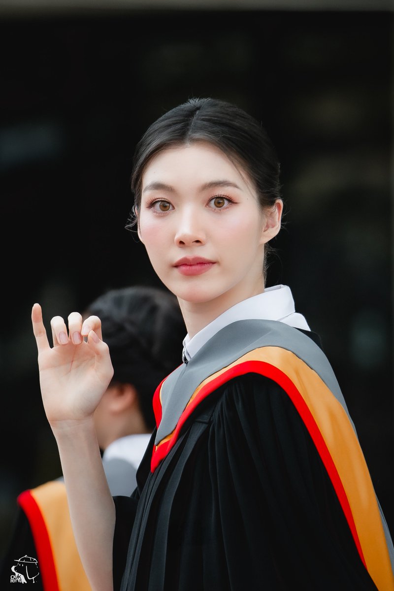 yes.iam.oukie🌈🌞❤️📸🎧🤓 tweet media