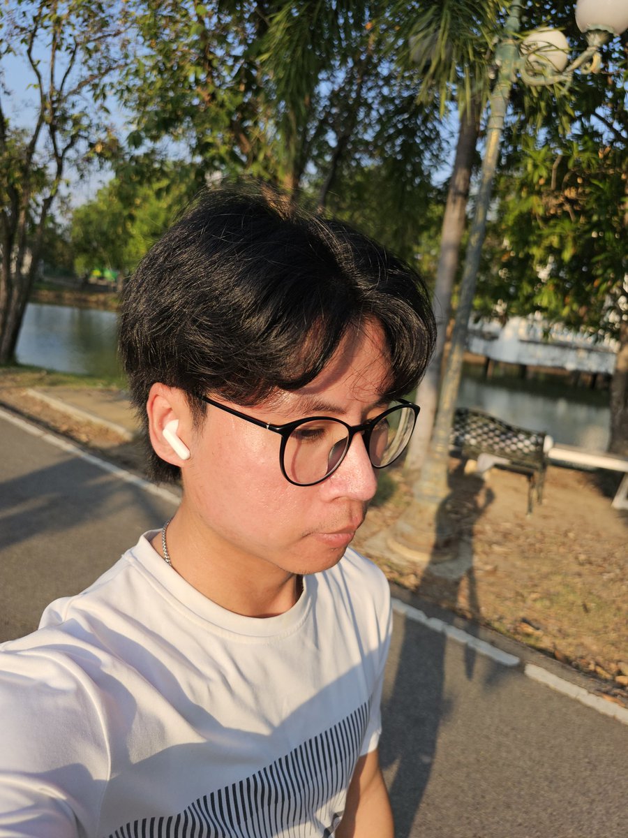 Kopsaiwik's tweet photo. หยุดวิ่งไปเกือบเดือน วันนี้วอร์ม 3 K.m. ตึงไปหมด #230326 #เดิน #ออกกำลังกาย https://t.co/Ql7tHGM1b3