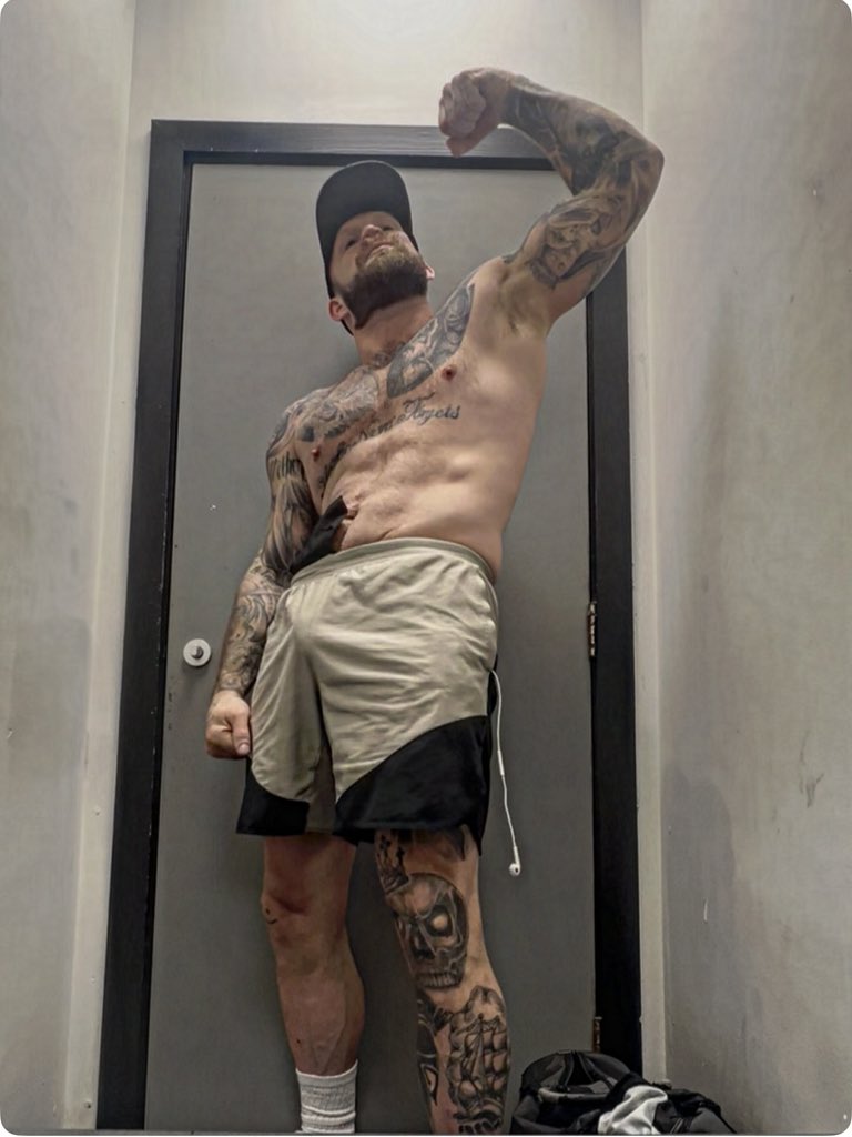 Ryan Barrett tweet media