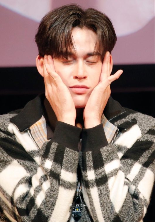 𝚢𝚞𝚖𝚒 🐥 tweet media