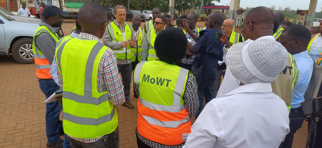 Ministry of Works & Transport tweet media