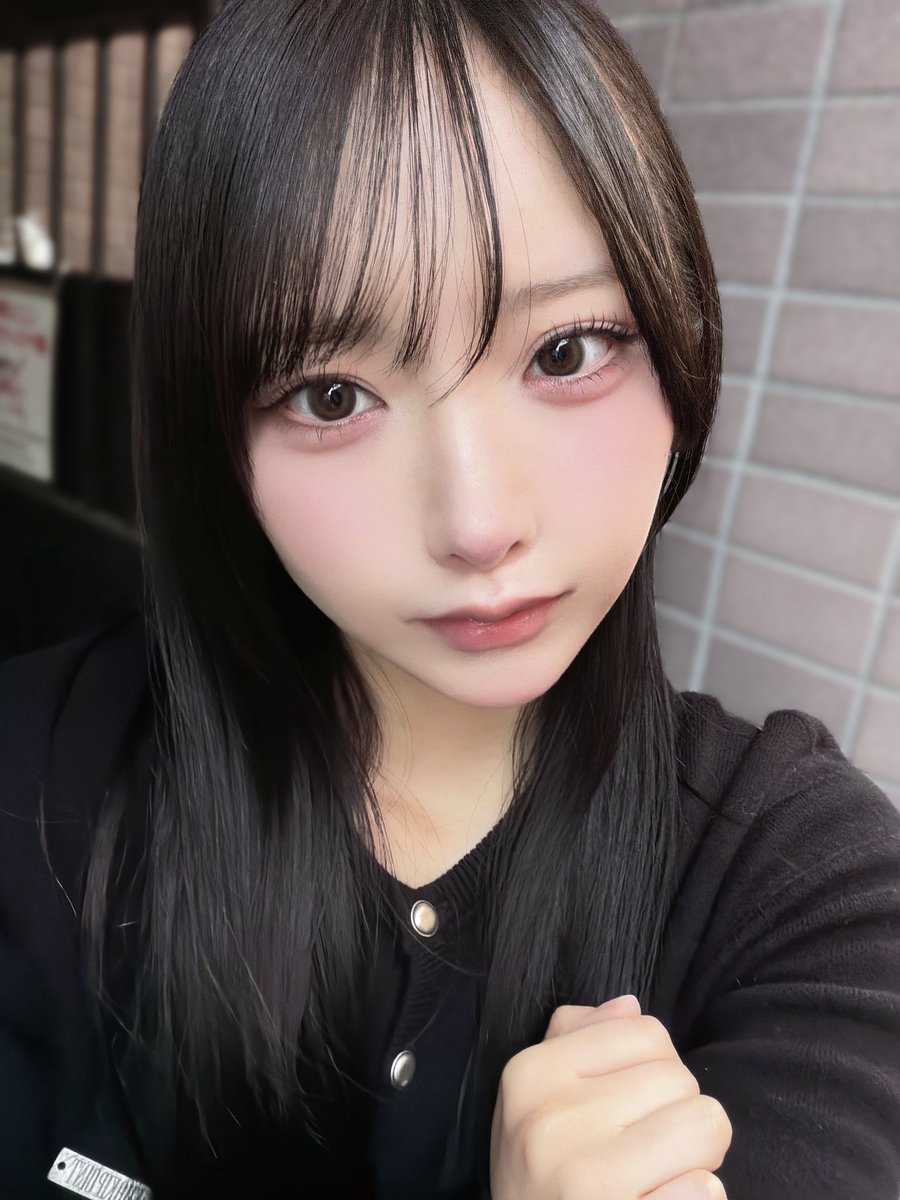 李縷さき【Mirror,Mirror】 tweet media