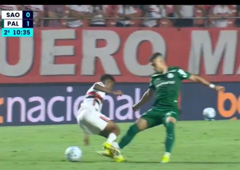 Gols do Brasileirão ⚽️🇧🇷 tweet media