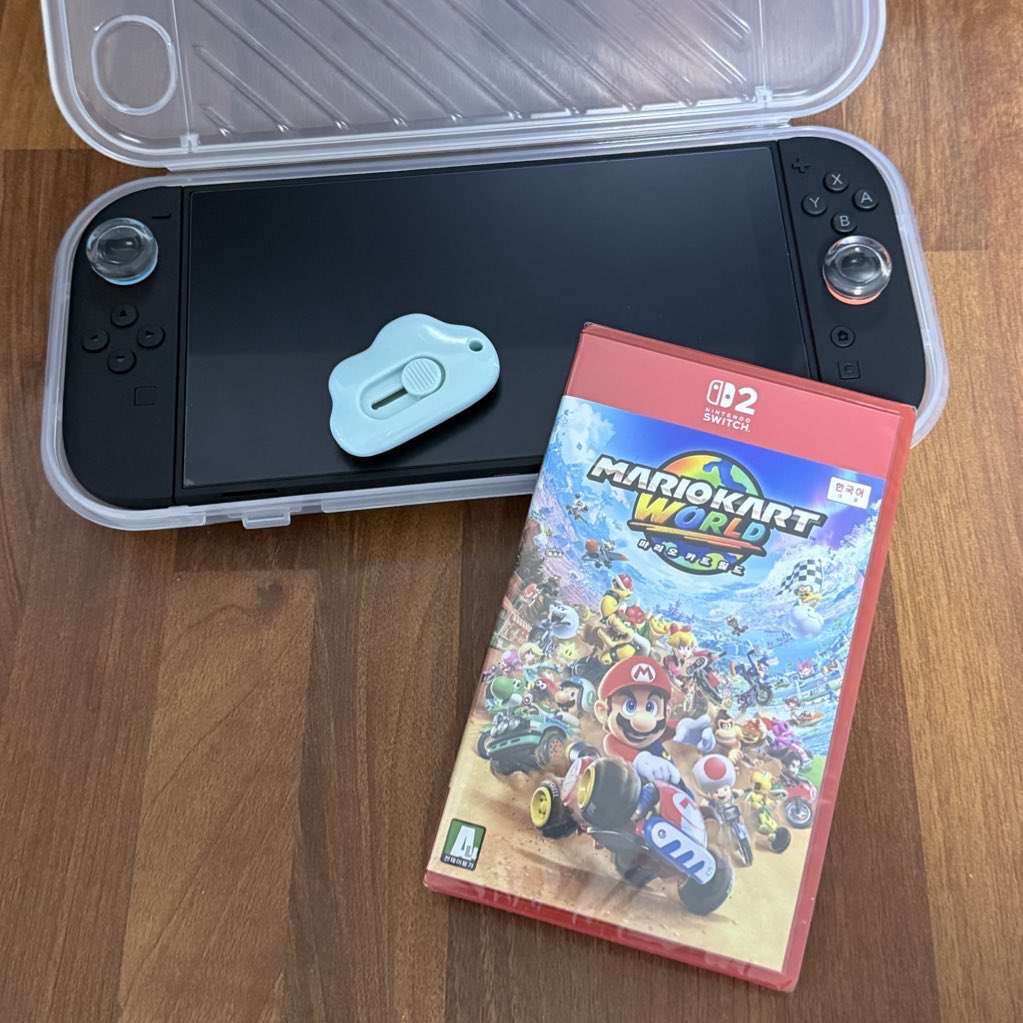 쿠주피 tweet media