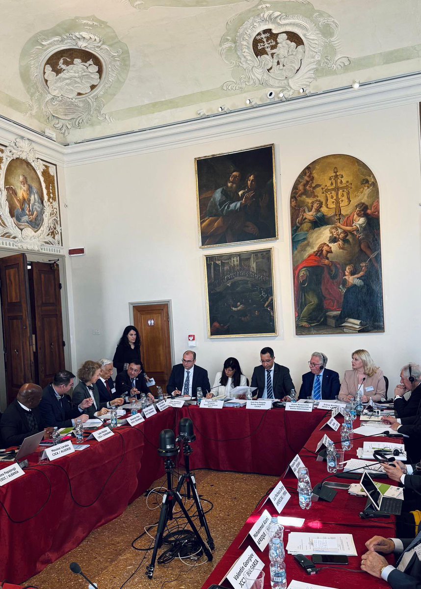 Satversmes tiesa tweet media