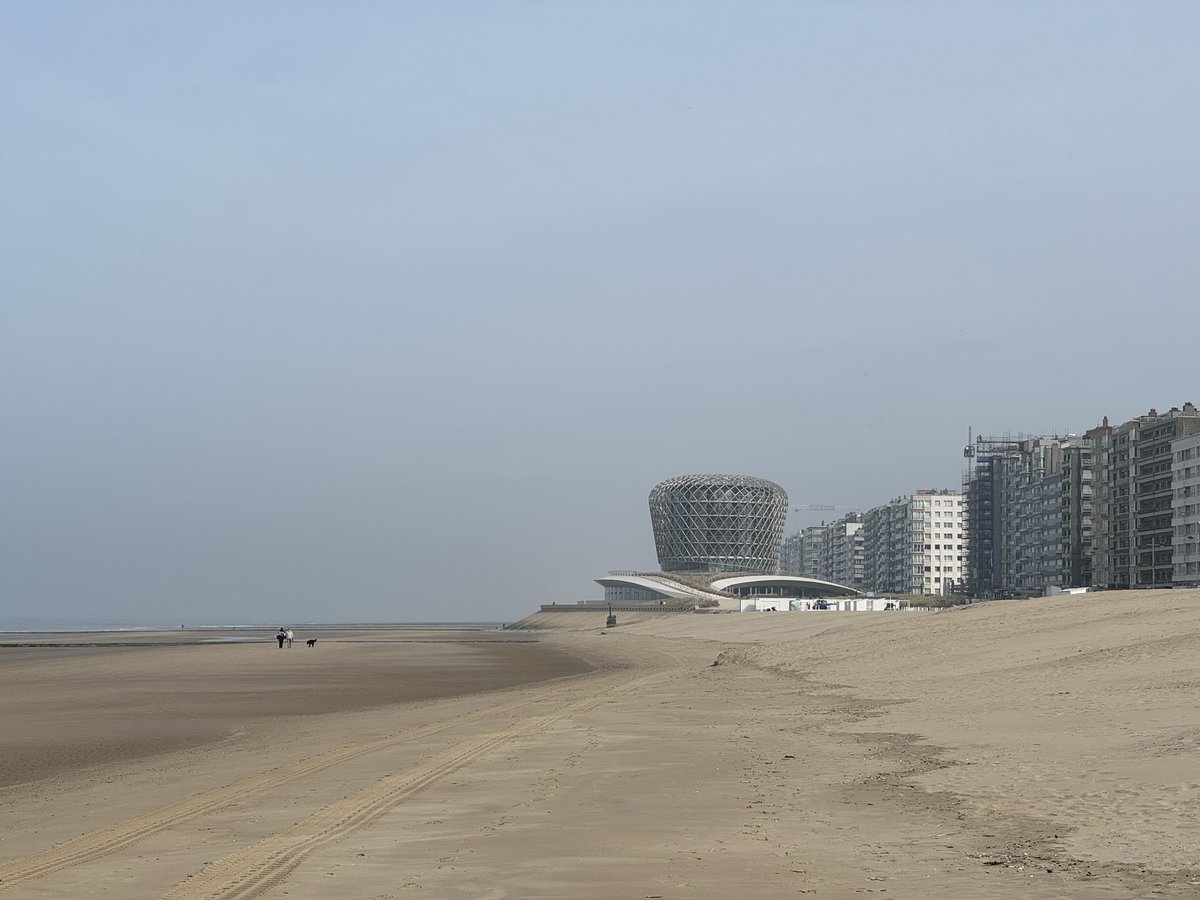 Kultuz's tweet photo. #vrtweer Middelkerke, 13.50u https://t.co/CSQrhJOCRp