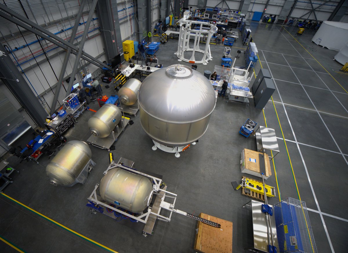 Blue Origin tweet media