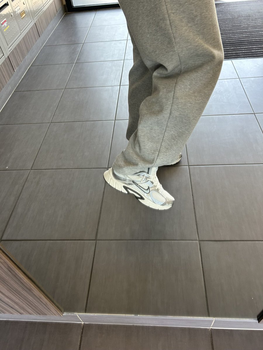 LinkDeal tweet media