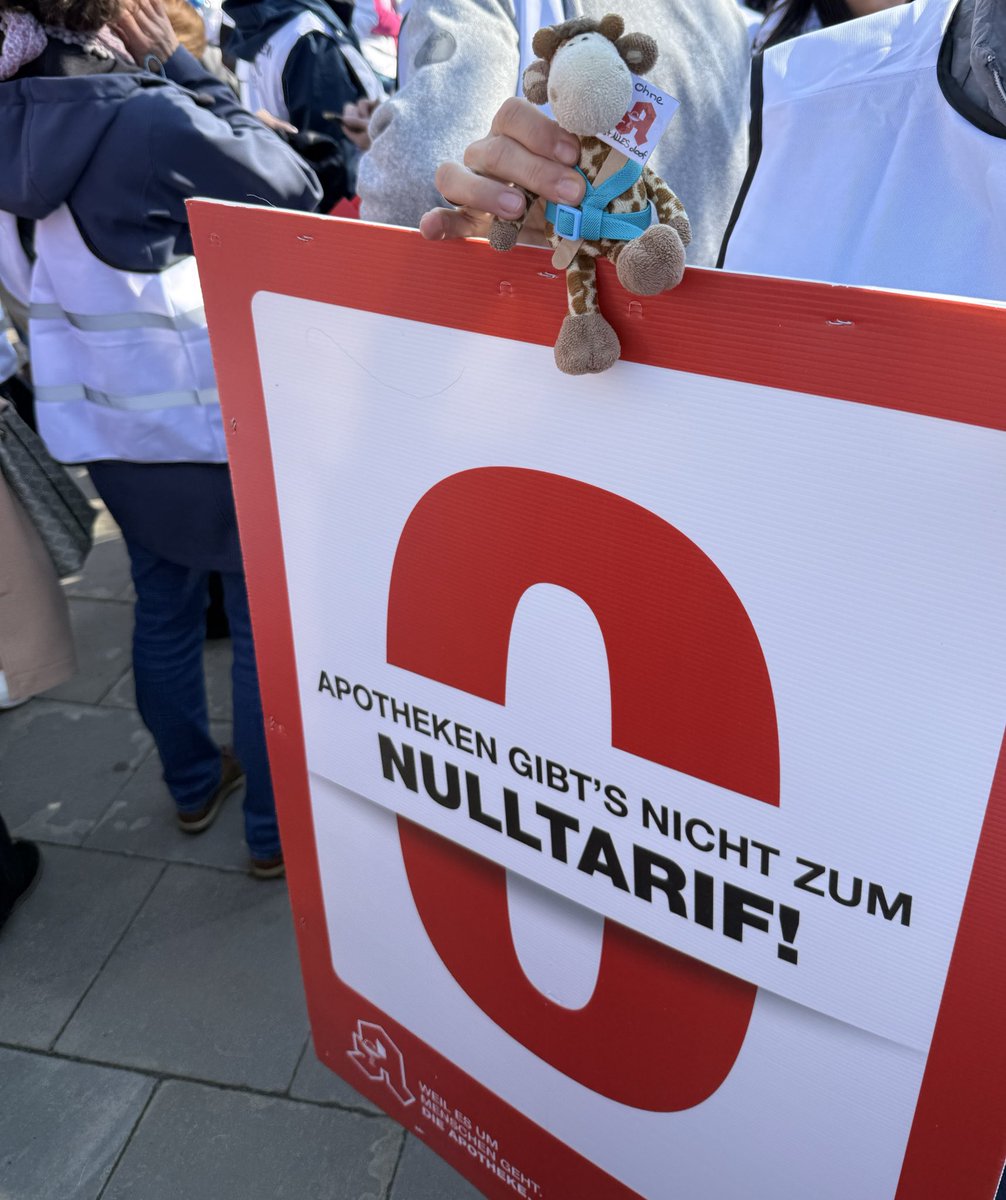 Greta 🦒 tweet media