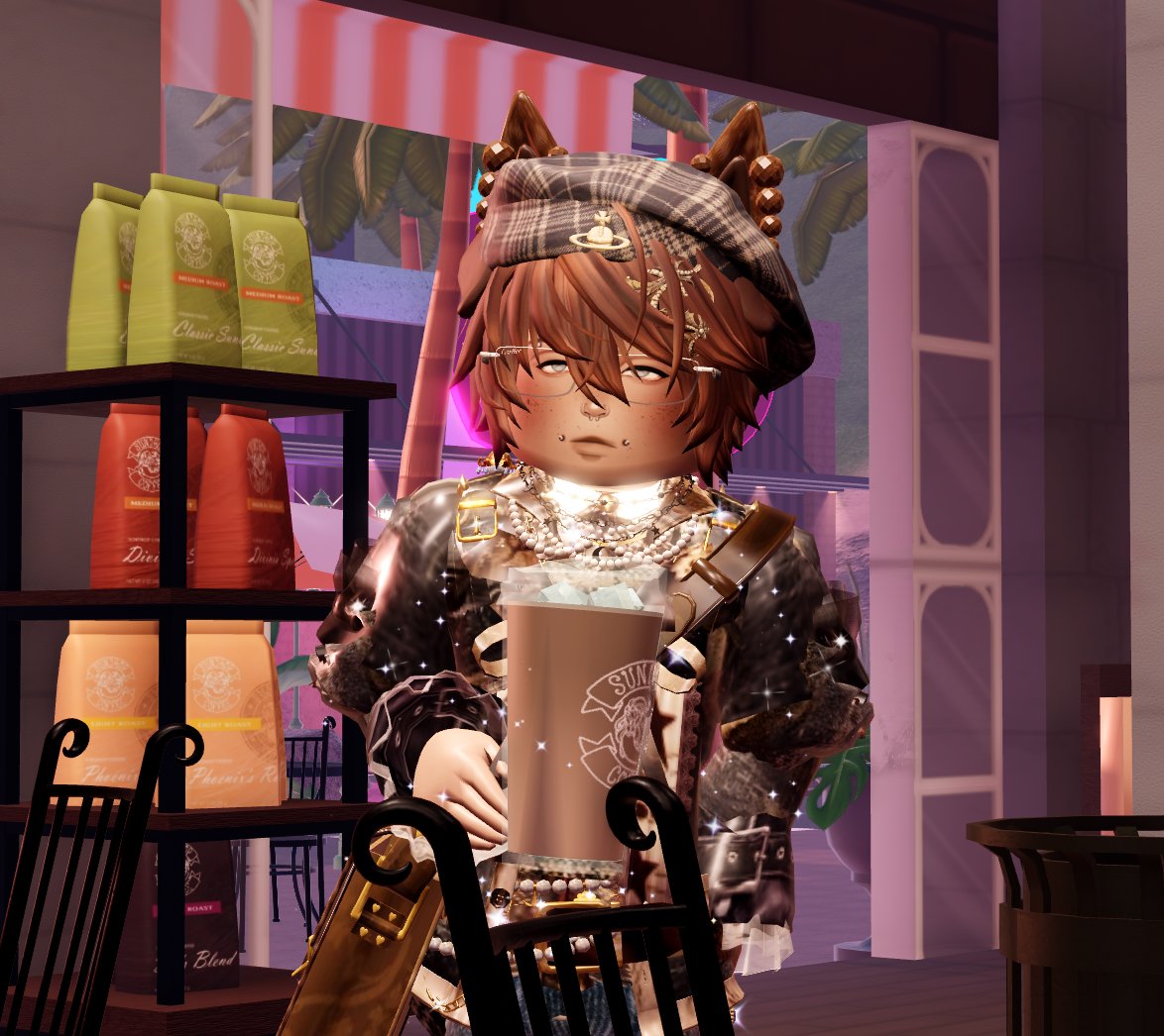 Harlaqu1n's tweet photo. I've made a new OC!

 I'm still debating on a name for him, right now I'm between Scott and Danny. Any ideas ?

♥️ https://t.co/g30xc9g8ty