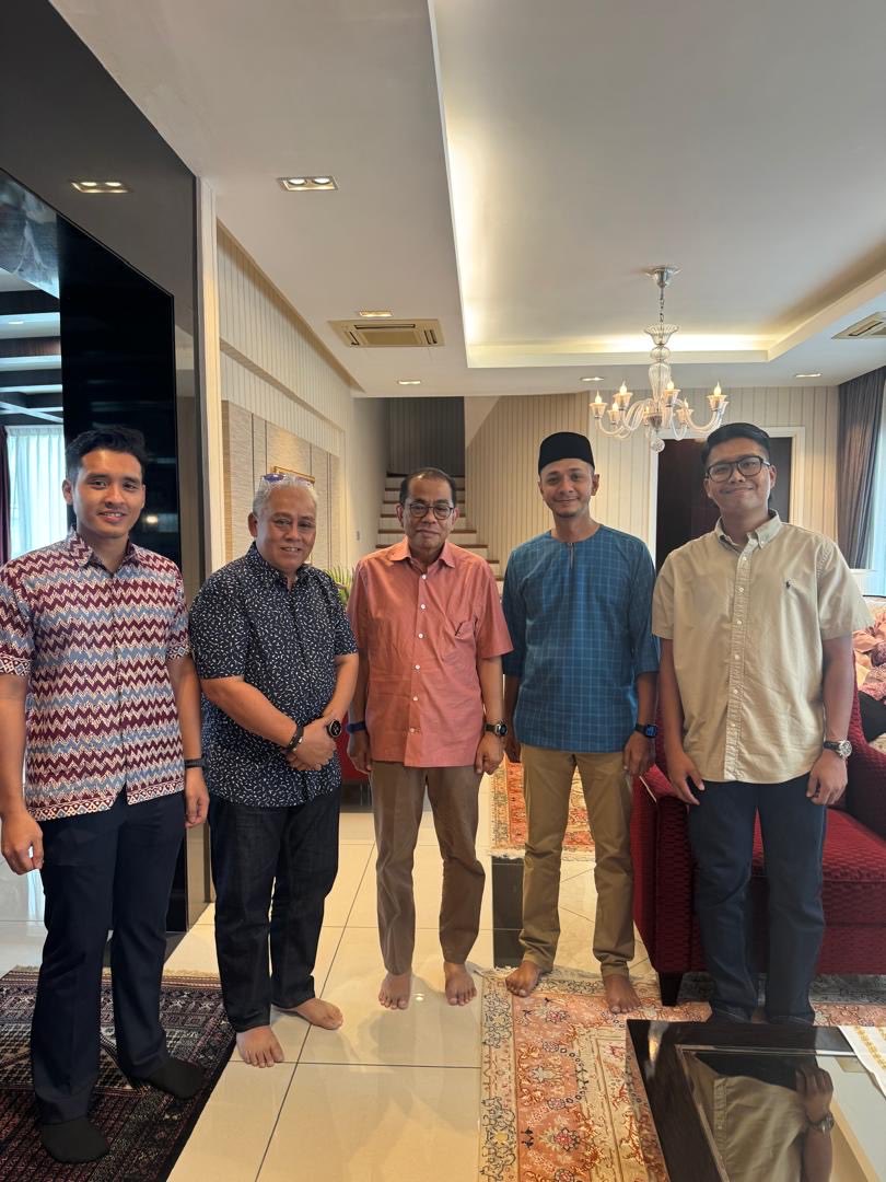 Khaled Nordin 🇲🇾 tweet media