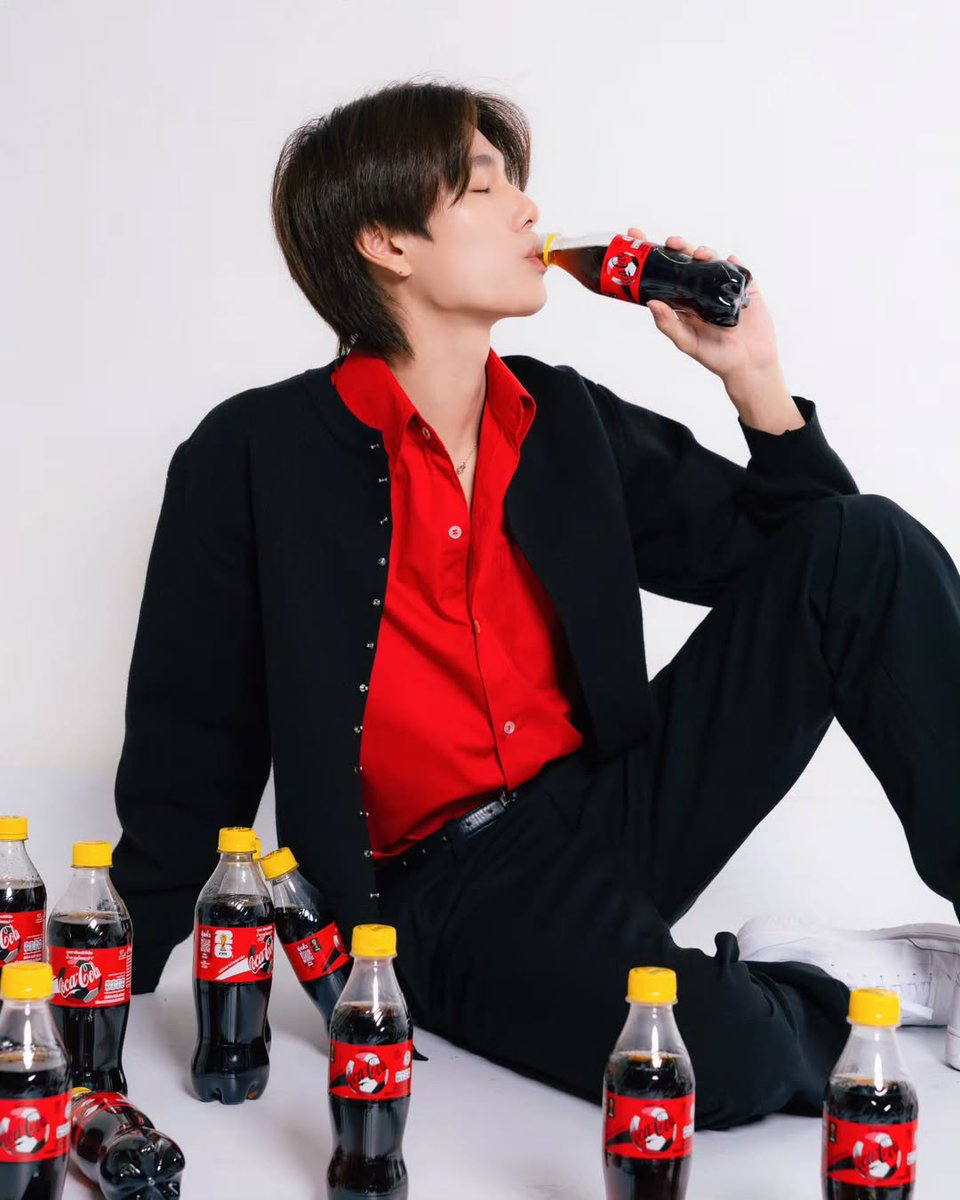 PondPhuwin Official Thailand (DoubleP) tweet media