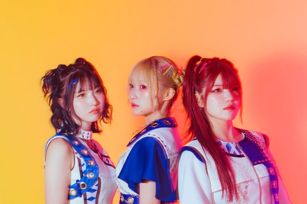 gekirock's tweet image. TRiDENT、対バン企画"King of the Sea"ツアー開催決定！名古屋にDEXCORE、東京にSILENT SIREN出演！パチンコ"e冥妃転生"に書き下ろした新曲「メイヒテンセイ」MV公開！
gekirock.com/news/2026/03/t…

#TRiDENTJP
#KoS
#メイヒテンセイ
#e冥妃転生