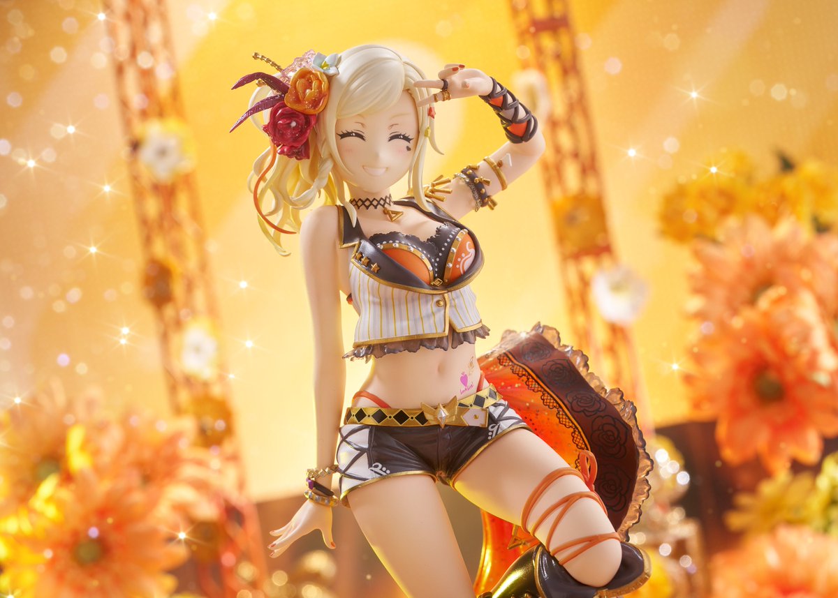 PLUMPMOA tweet media