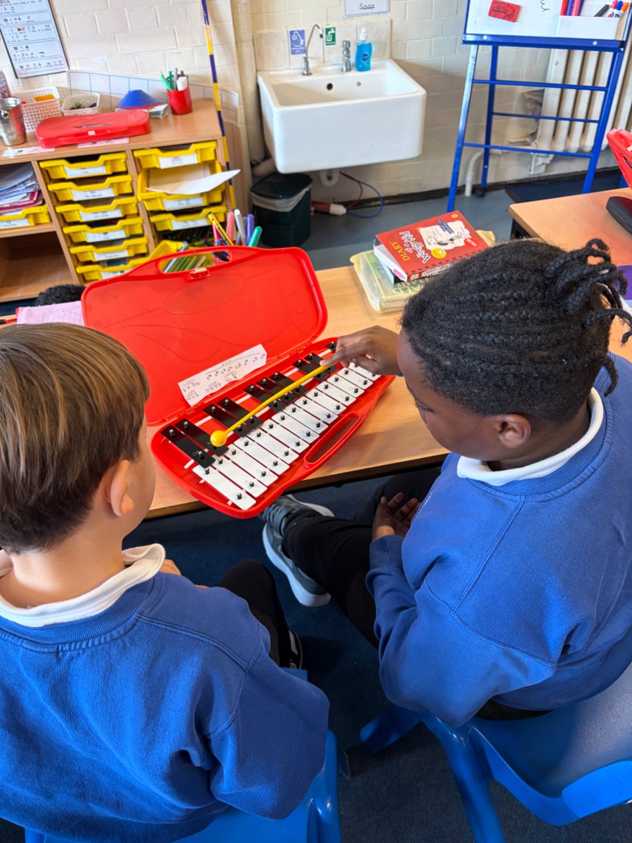 Larkhall Primary Campus tweet media