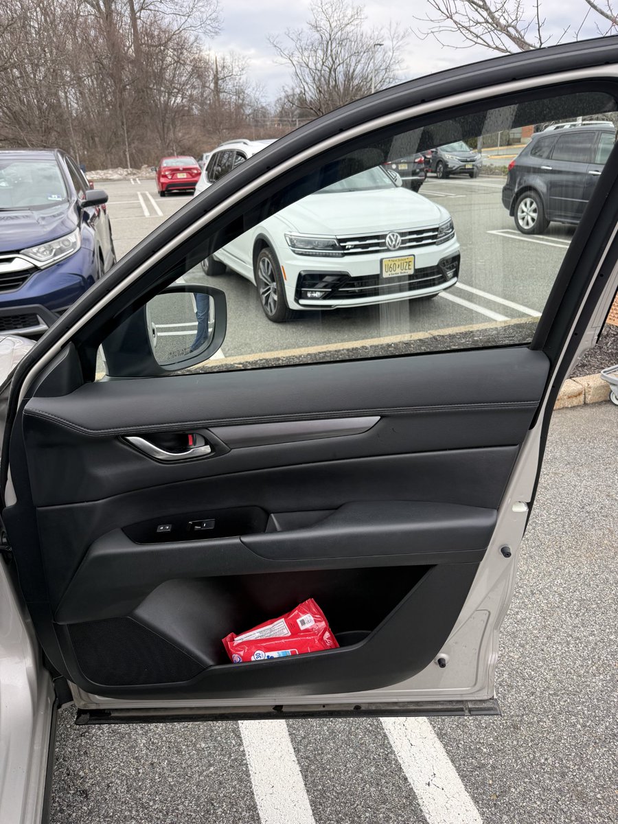 Robin Hernandez tweet media