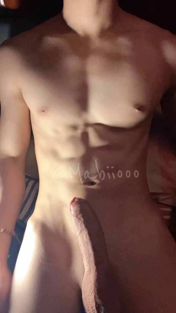 世界的尽头 tweet media