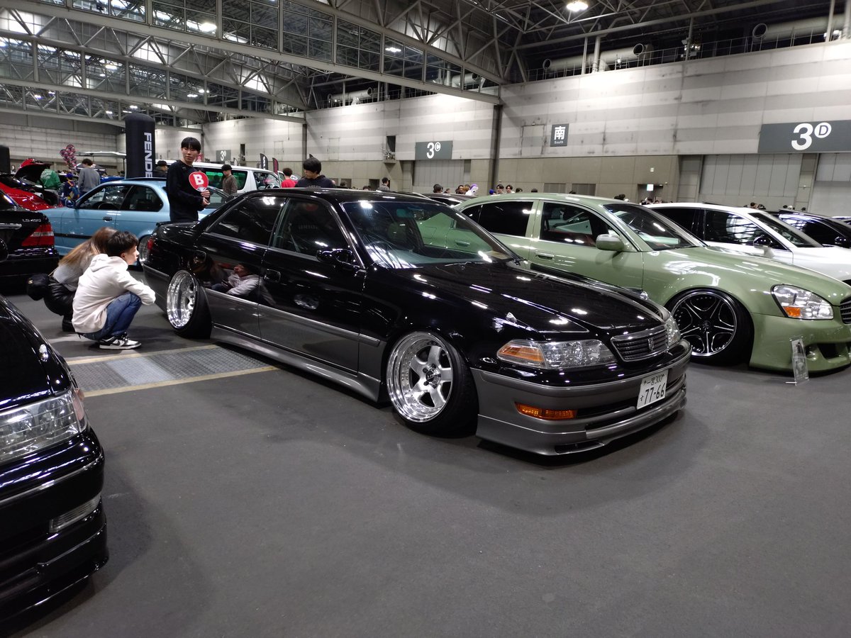 アキラ@電柱ぶつけニキ tweet media