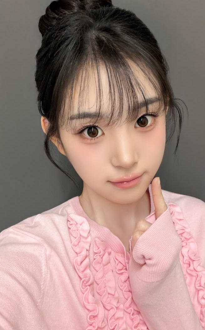 selfolssi ♤ tweet media