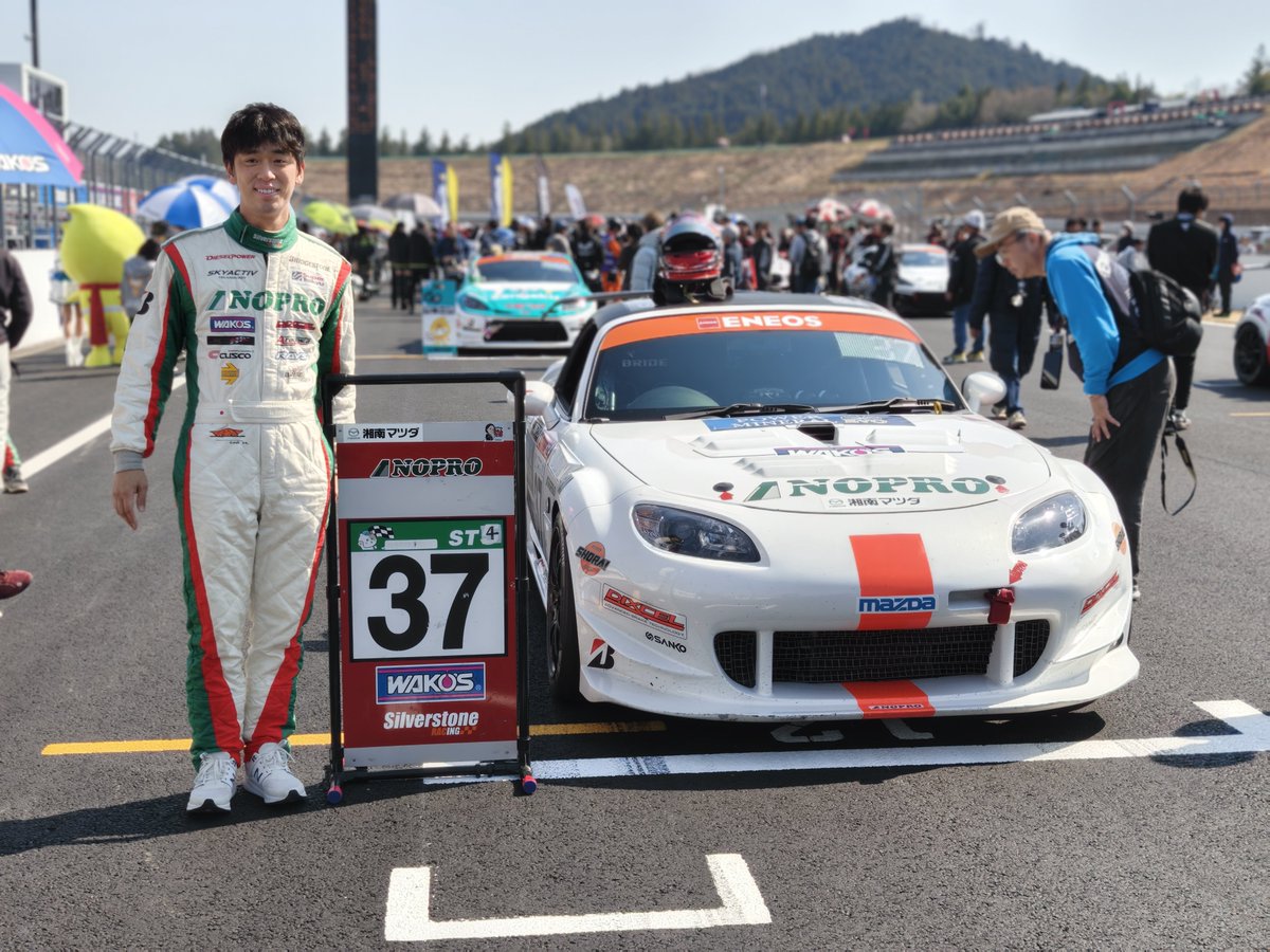 まりーはん＝ただの人だけど…🐰💙💚💉꒰ঌ🍓໒꒱✏️🏁 tweet media