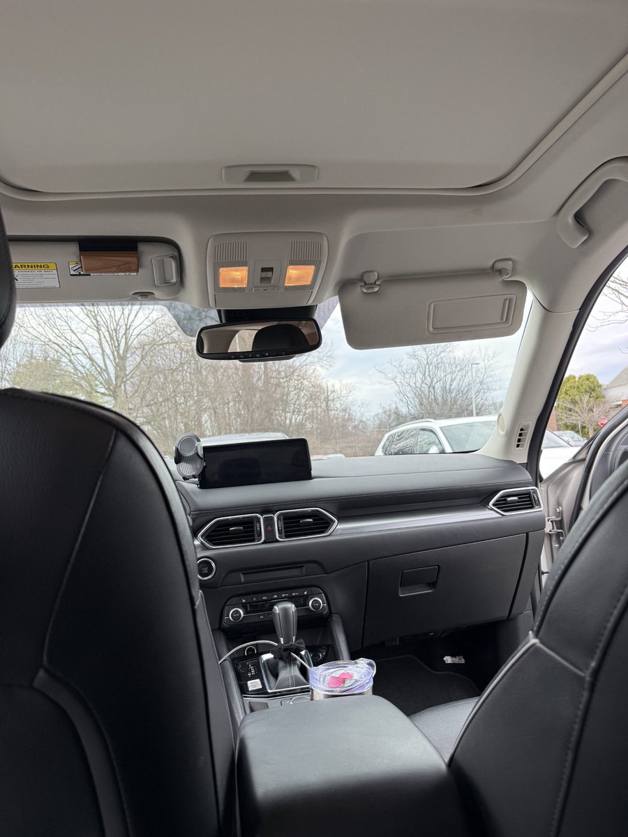 Robin Hernandez tweet media