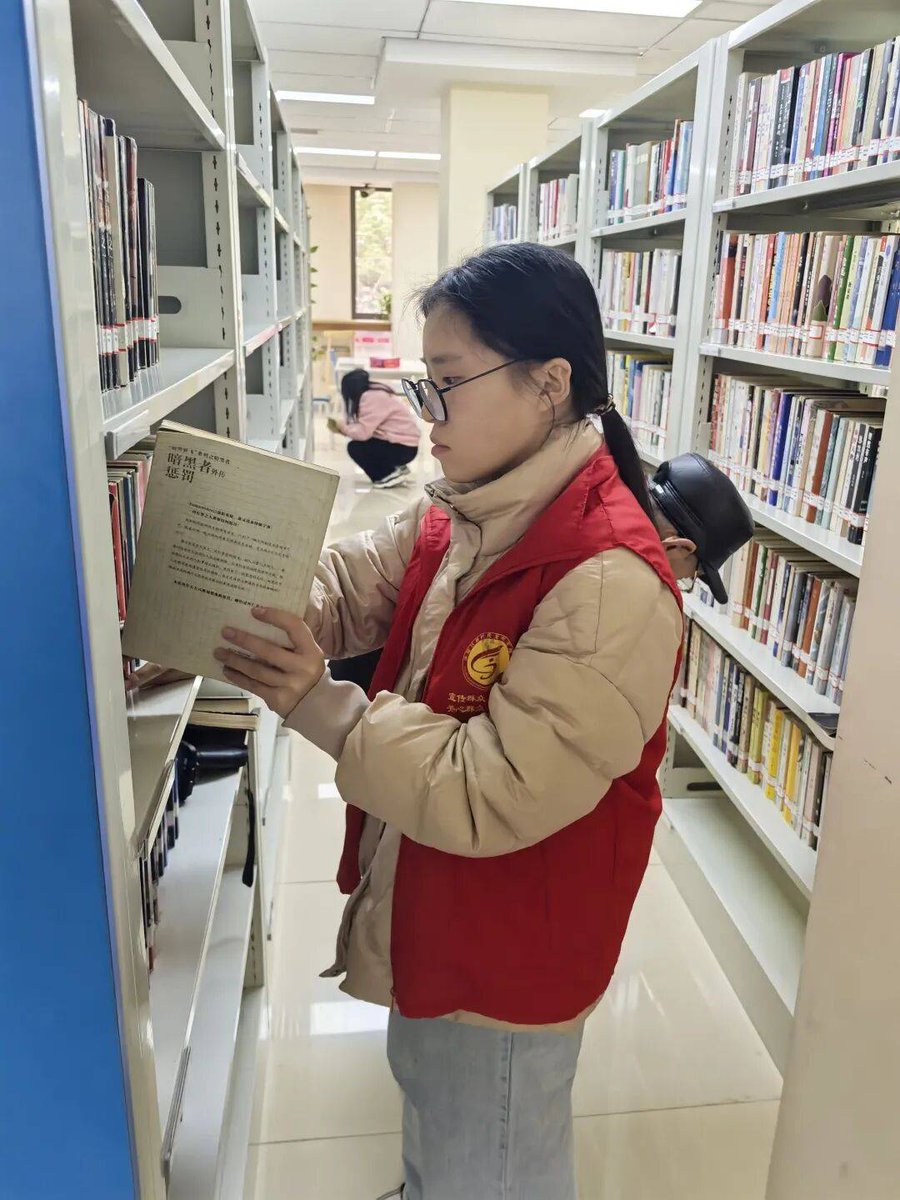 Laura Borthwick tweet media